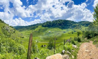 Cei mai vârstnici călători care au parcurs Via Transilvanica. 1.400 de kilometri, la 71 şi 77 de ani