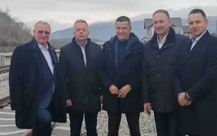 Ministrul Transporturilor, la Cluj. Sorin Grindeanu a verificat lucrările la linia de cale ferată Cluj-Oradea