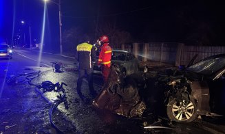 Doi tineri de 21 și 17 ani au murit carbonizați într-un accident grav / Viteză excesivă, derapaj și impact cu mașină de pe sensul opus