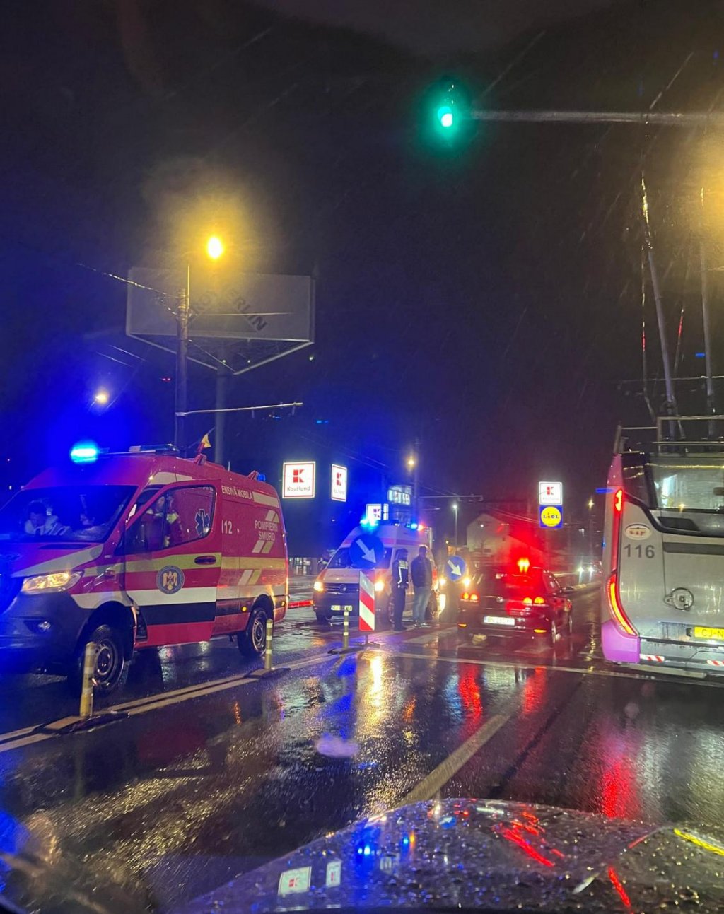 ACCIDENT în Cluj-Napoca. Pieton lovit pe trecere