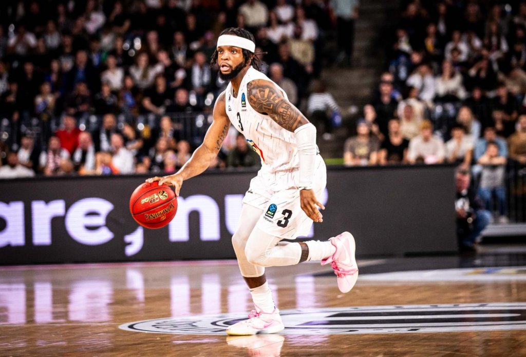 Zavier Simpson, inclus în cea mai bună echipă a primei părți a sezonului din EuroCup