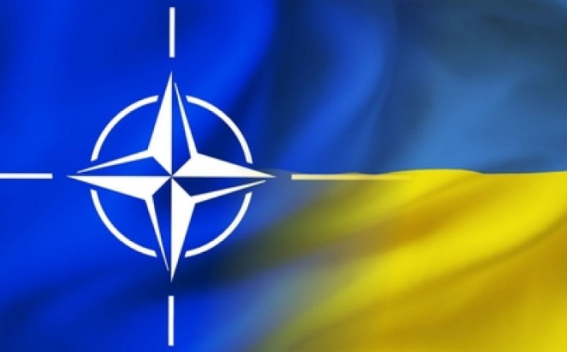 Ucraina face presiuni pentru a primi invitaţia de aderare la NATO (media)