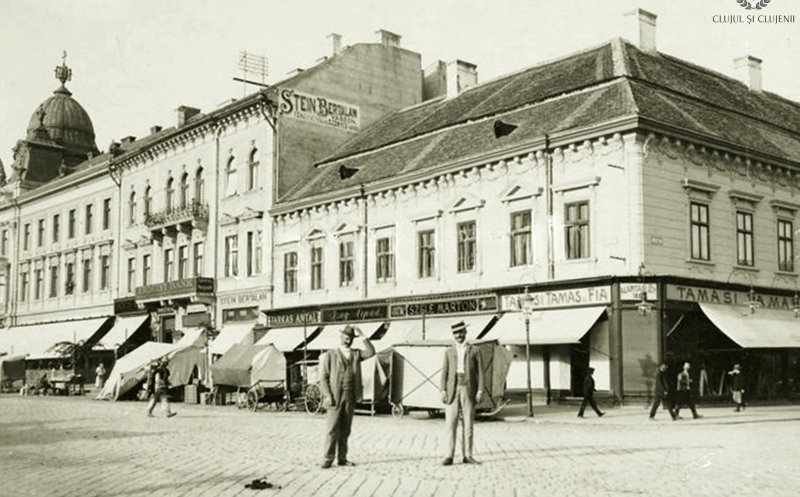 Piaţa Unirii (atunci: Mátyás király-tér), la 1905