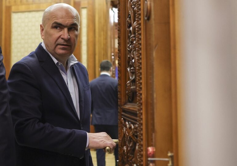 Ilie Bolojan, noul președinte al Senatului. Cine a preluat șefia Camerei Deputaților