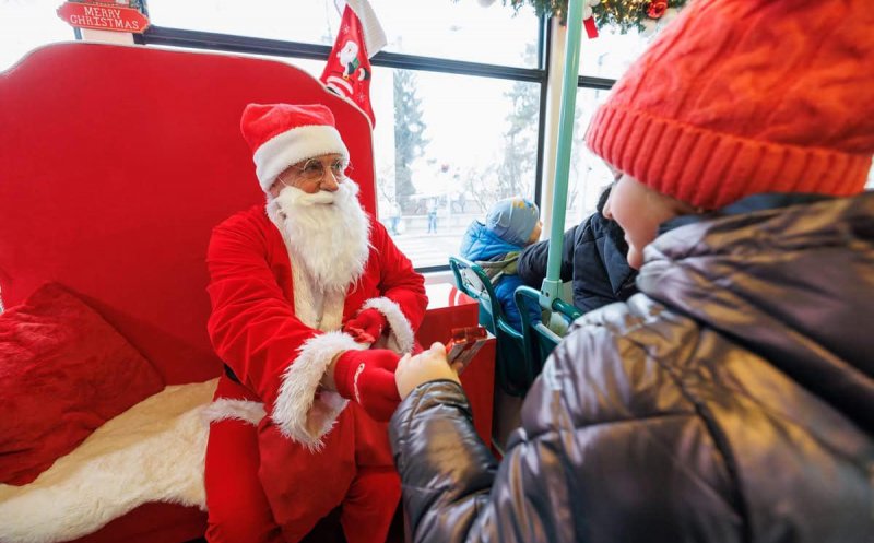La Cluj-Napoca, Moșul circulă cu… tramvaiul