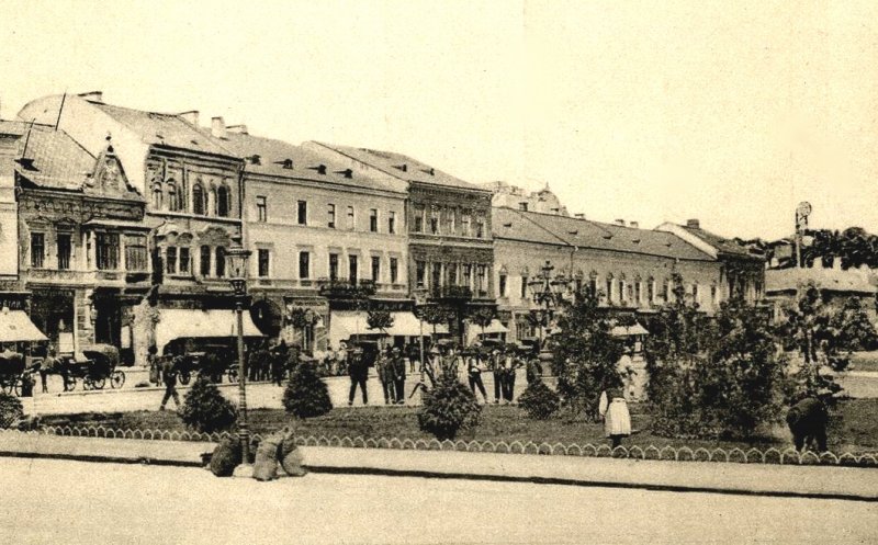 Piața Unirii, imagini antebelice și interbelice