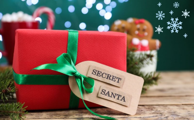Secret Santa, un obicei modern de Sărbătorile de iarnă, tot mai prezent și în România