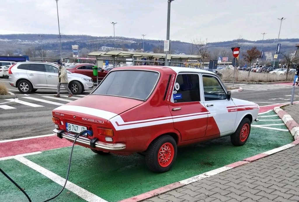 Văzut la Cluj-Napoca: Dacia 1300 ELECTRICĂ! Conversia a costat €26.000 + TVA