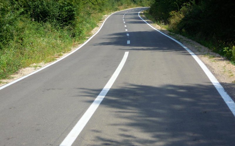 1.500 km de şosele şi căi ferate urmează să fie construite în anii următori. VEZI LISTA