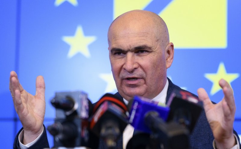 Ce crede Ilie Bolojan că trebuie să facă Crin Antonescu pentru a câștiga alegerile prezidențiale: „Eu am încredere în el”