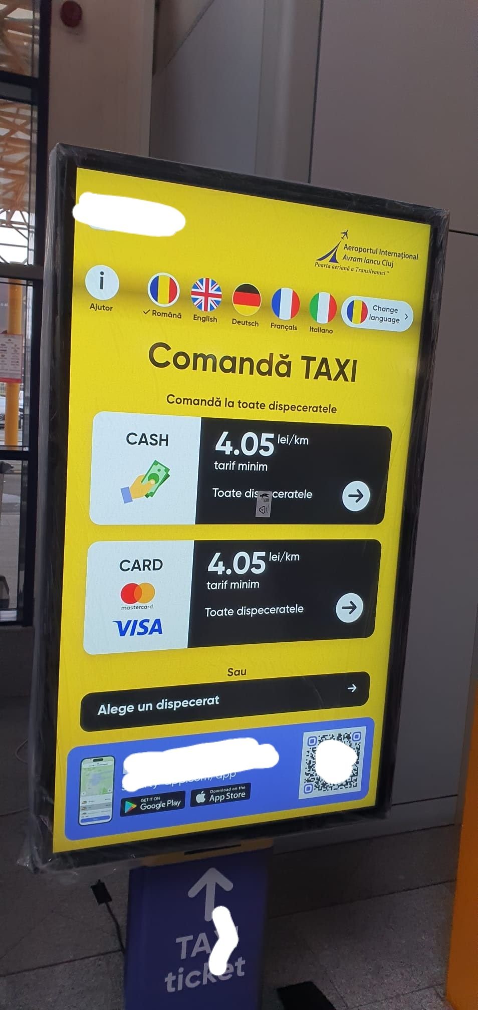 Taximetriștii clujeni vor să boicoteze aplicația de comandă de la Aeroportul din Cluj