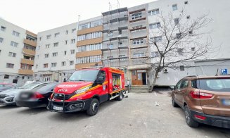 Incendiu la un apartament din Gheorgheni. Femeie, evaluată de către paramedicii SMURD