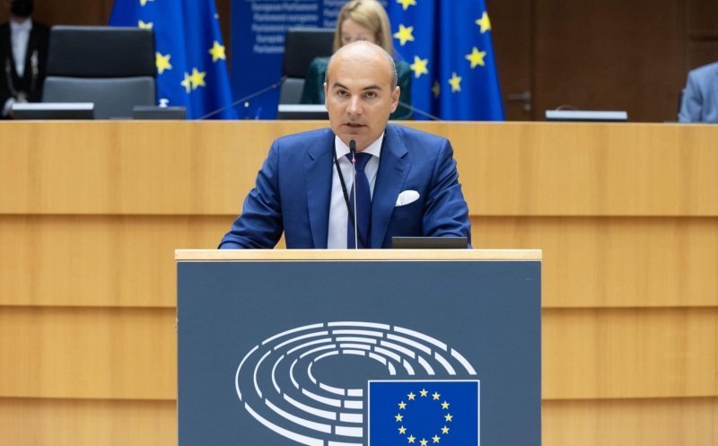 Rareș Bogdan, discurs în PE: „Să nu ne amăgim cu ideea că rușii au obosit! Așa obosiți de multe războaie, au terorizat aproape jumătate din Europa”