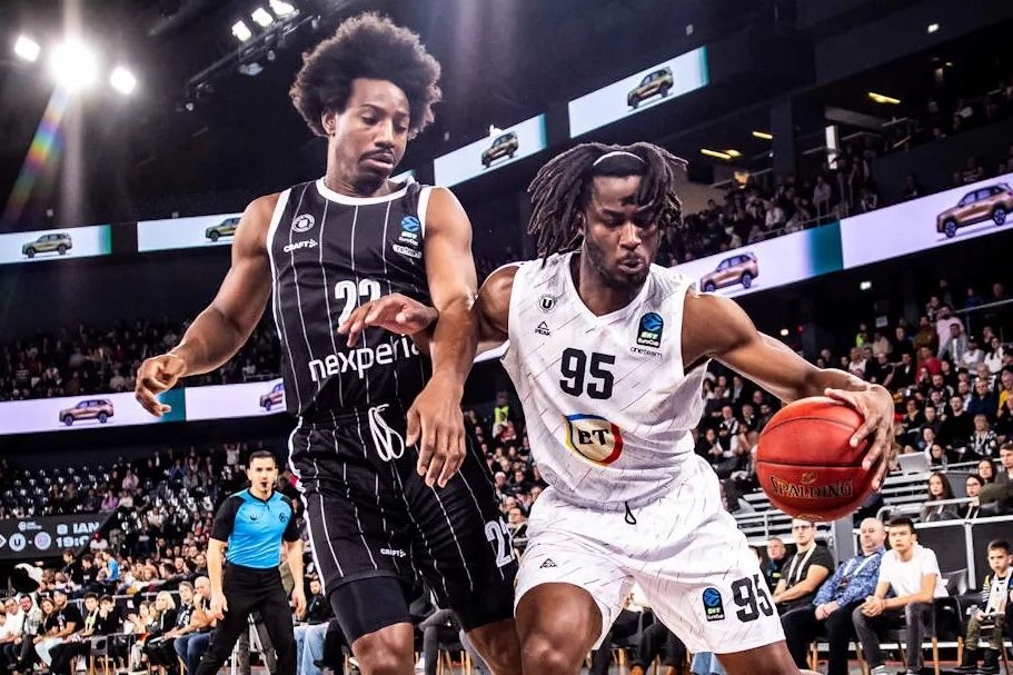 Adam Mokoka a reușit cea mai spectaculoasă acțiune a lunii ianuarie în EuroCup
