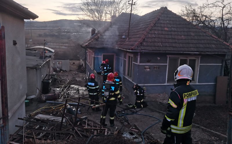Încă un incendiu în Cluj-Napoca. De la ce au izbucnit flăcările