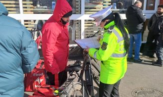Controale în tot Clujul la livratorii de mâncare