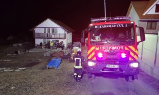 Incendiu la o casă într-o comună din Cluj. Pompierii au intervenit de urgență