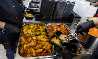 La Cluj-Napoca, 2500 de elevi beneficiază în 2025 de programul „O masă sănătoasă”