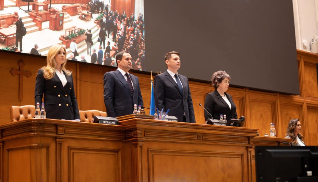 Moțiunea de cenzură a fost respinsă. Mircea Abrudean: „Inițiatorii au arătat încă o dată că se bazează pe strigăte, nu pe argumente sau viziune”