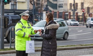 Poliția Locală a împărțit mărțișoare clujencelor de 1 Martie