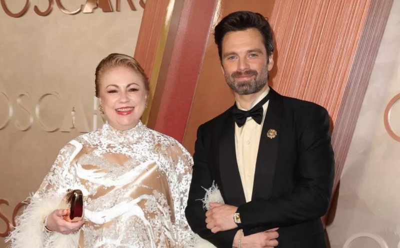 Sebastian Stan a defilat cu mama sa, Georgeta, pe covorul roșu de la Premiile Oscar