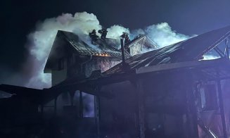 Incendiu de casă în Apahida. Focul a fost stins după aproximativ 4 ore