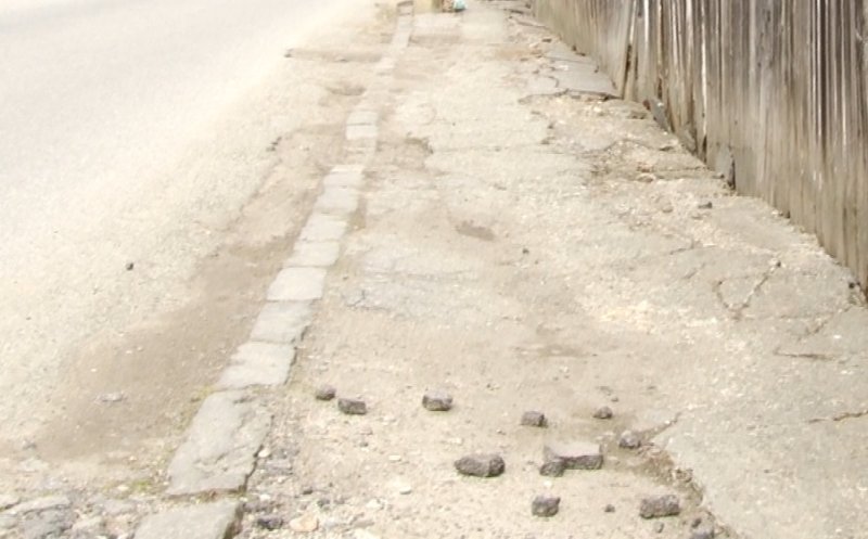 Se modernizează aleile și trotuarele din Cluj-Napoca. Cum poți semnala probleme din oraș