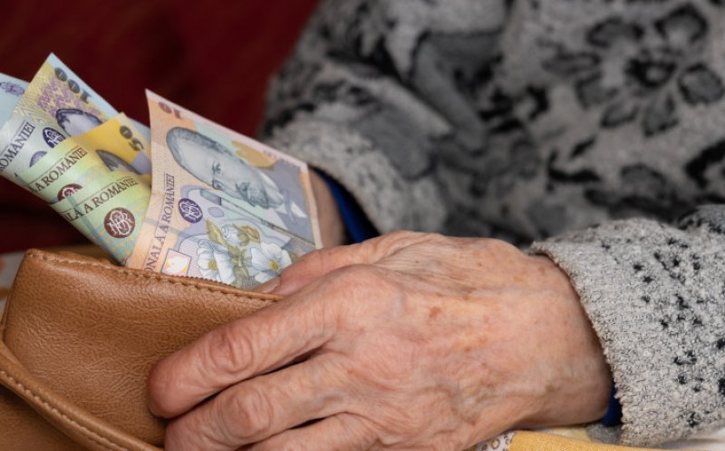 Ce pensionari vor primi ajutor 400 de lei de Paști