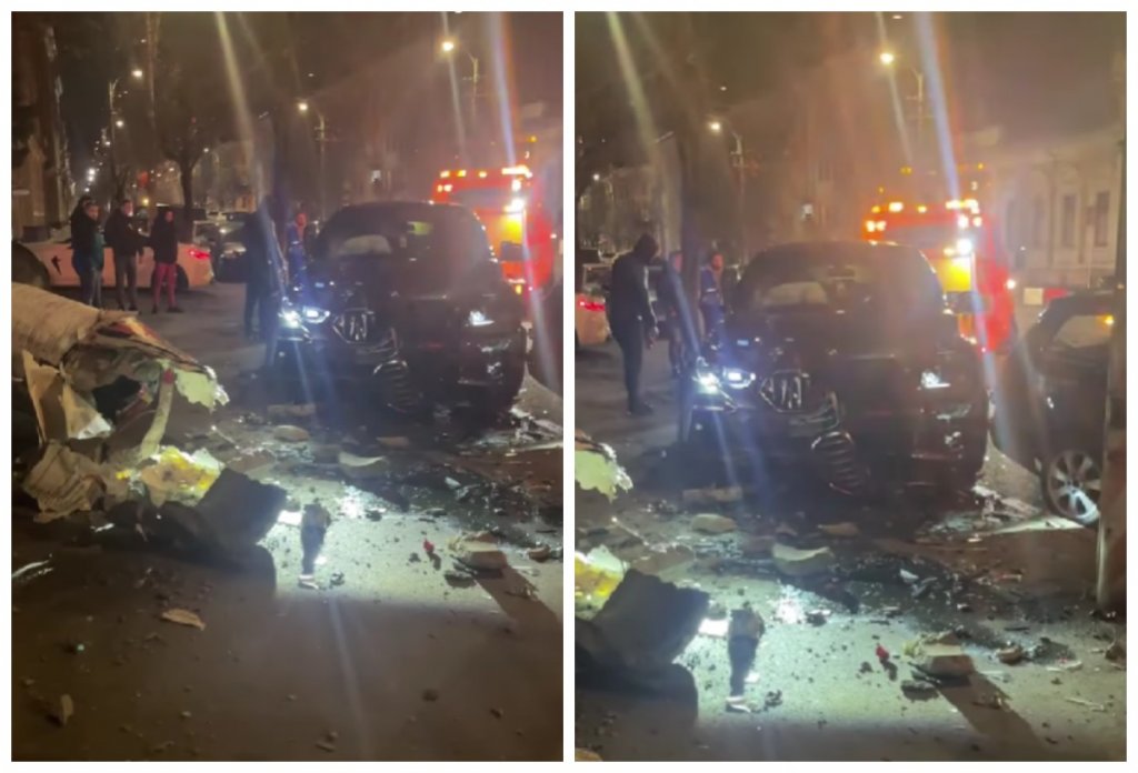 Accident în Cluj-Napoca: Un BMW a ajuns pe trotuar și a distrus un stâlp publicitar