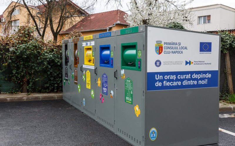 Primele „insule ecologice” digitalizate, funcționale la Cluj-Napoca. Se accesează cu CARTELĂ sau cu MOBILUL! Boc, către Supercom: ''Gata cu haiducia!''