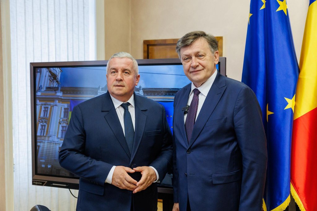 Liderul PNL Cluj are încredere în Crin Antonescu: „Singurul lider care poate apăra stabilitatea, direcția pro-europeană și securitatea României”