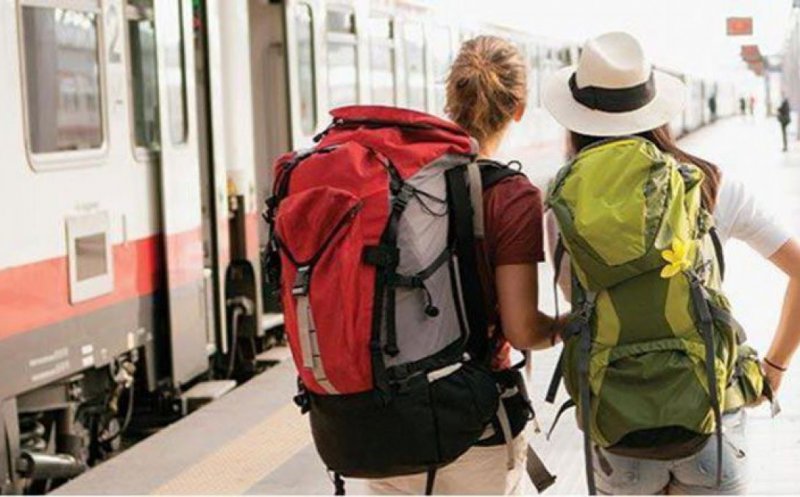 Start DiscoverEU 2025! Călătorii GRATUITE cu trenul în Europa pentru tinerii din România