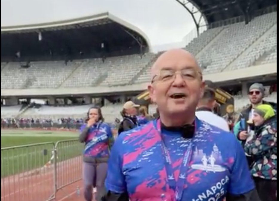 Primarul Emil Boc a alergat la Maratonul Internațional de la Cluj-Napoca: „Cel mai important e să faceți mișcare”