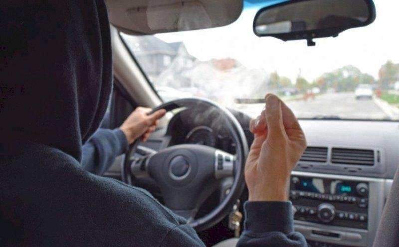 Un tânăr a fost prins drogat la volan prin Cluj și a ajuns în fața instanței. Ce au decis judecătorii