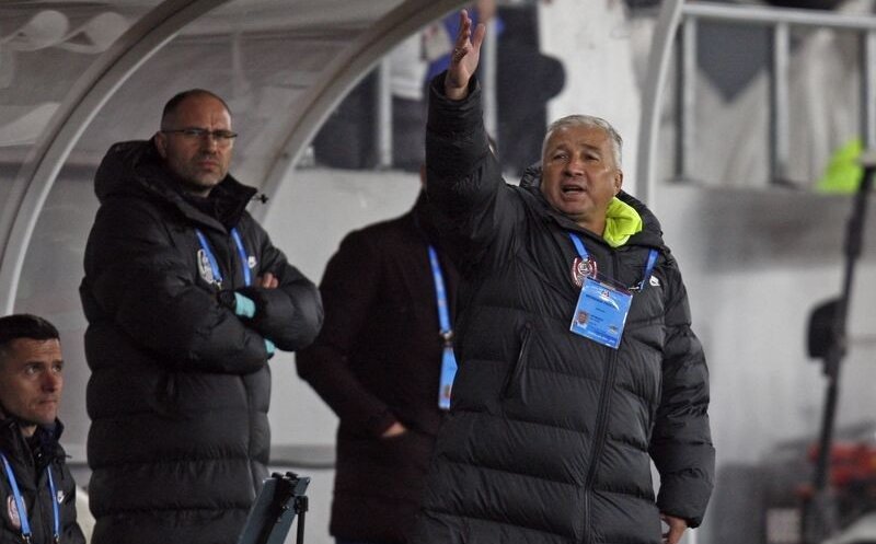 Doi jucători de la CFR Cluj, incluși în echipa ideală a etapei. Dan Petrescu, antrenorul rundei în Superligă