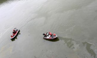 Microbuz căzut în Dunăre. A fost activat Planul roșu de intervenție