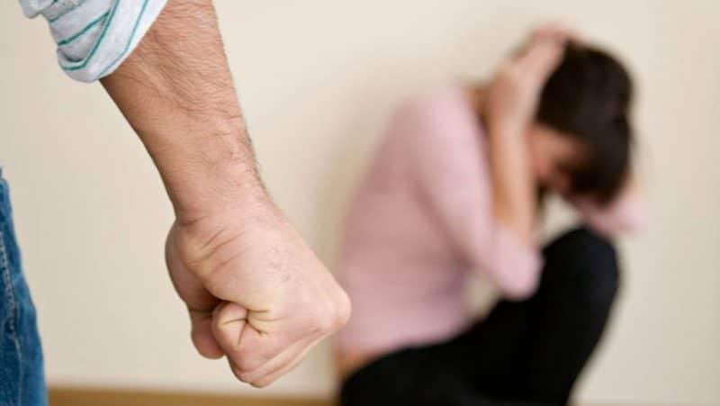 Scene șocante la Cluj: Un bărbat și-a mutilat concubina cu un dispozitiv mecanic și a trimis-o direct la spital