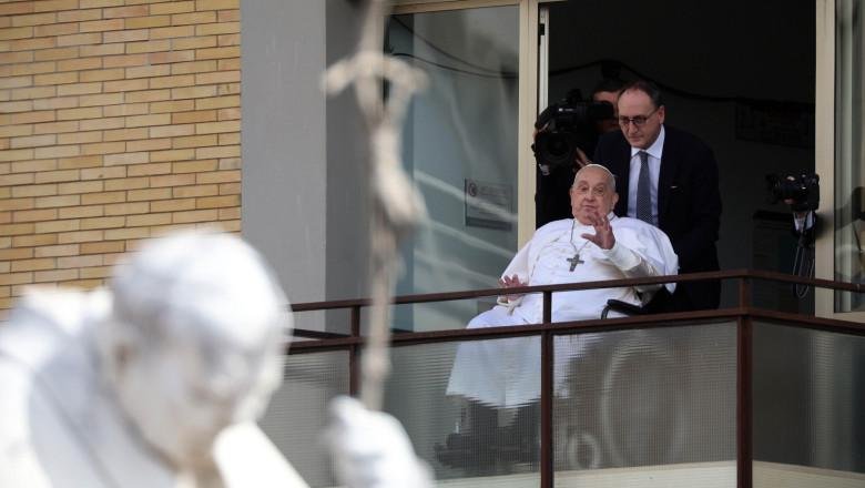 Noi detalii despre ultimele clipe de viață ale Papei Francisc. „În acel moment mi-am dat seama că nu mai puteam face nimic”
