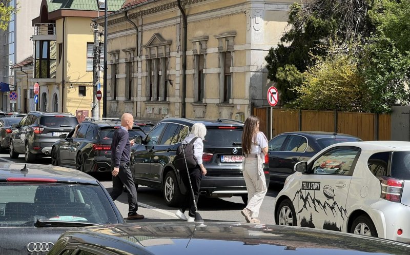 O nouă trecere de pietoni pe strada Avram Iancu