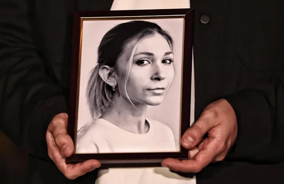 Cadavrul unei jurnaliste ucrainene de 27 de ani, returnat de Rusia fără o parte din organele interne și cu numeroase urme de tortură