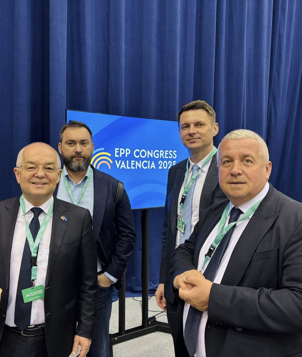Liberalul Mircea Abrudean, la congresul PPE de la Valencia: „Cel mai puternic partid european va fi la fel de responsabil față de interesele și unitatea românilor”