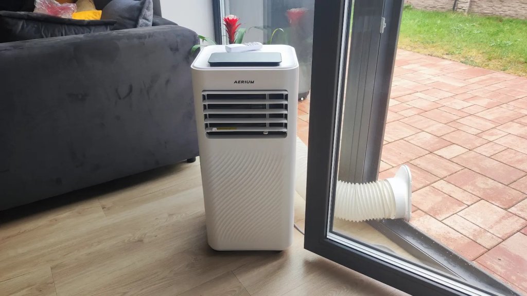 Transformă un apartament fierbinte într-o oază plăcută cu aparatul de aer condiționat AERIUM P9000 Silent Wi-Fi