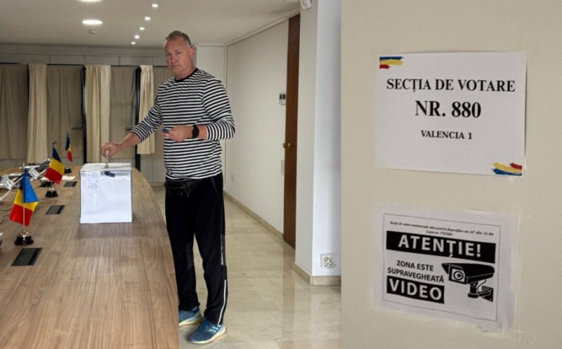 MAE transmite că orice afirmații privind organizarea deficitară a alegerilor în străinătate sunt false/ AEP: Sunt suficiente buletine de vot