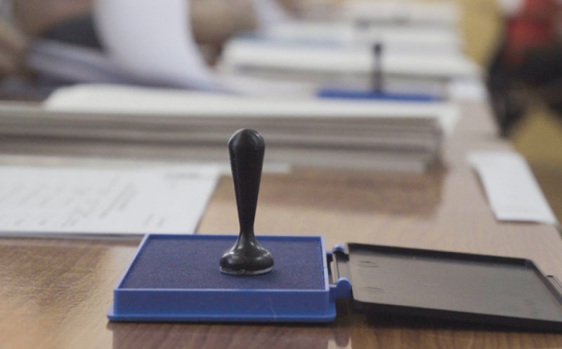 ALEGERI PREZIDENŢIALE 2025 - Prezenţa la vot la ora 14.00 a trecut de 25%. Cât e la Cluj