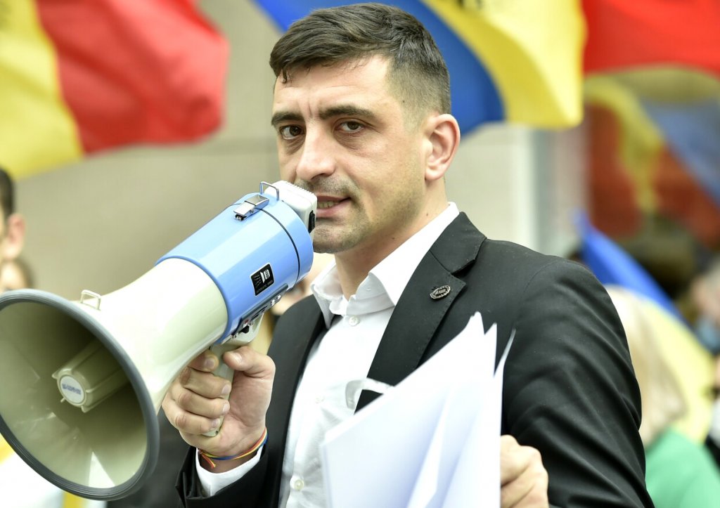 Presa din Ungaria despre Simion: "candidatul ANTIMAGHIAR"