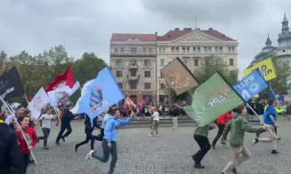 Au început Zilele Studenților Maghiari! Sute de tineri s-au adunat în centrul Clujului pentru da startul evenimentului