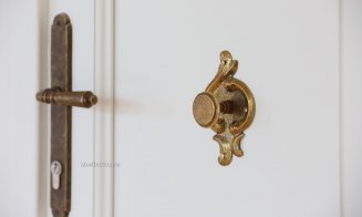 O fostă clădire dărăpănată din judeţul Cluj, transformată în "bijuterie". Ce utilitate vor avea spaţiile recent renovate
