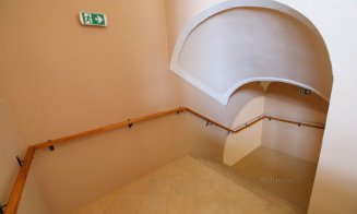 O fostă clădire dărăpănată din judeţul Cluj, transformată în "bijuterie". Ce utilitate vor avea spaţiile recent renovate