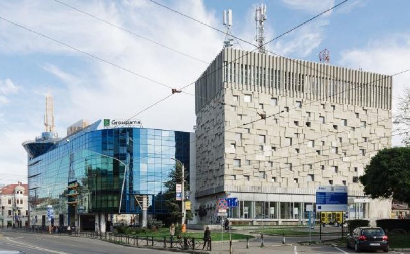 Zeci de arhitecți cer Primăriei din Cluj-Napoca să cumpere clădirea Palatul Telefoanelor