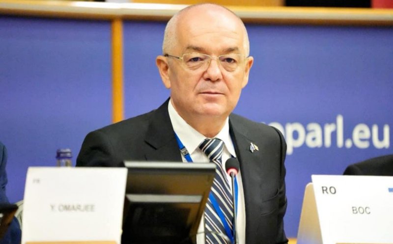 Emil Boc, prezent la întâlnirea de 30 de ani de la absolvirea Facultății de Drept UBB Cluj: „Ne bucurăm să fim împreună și mergem mai departe”